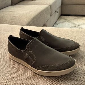 Ecco 43 Slip-ons